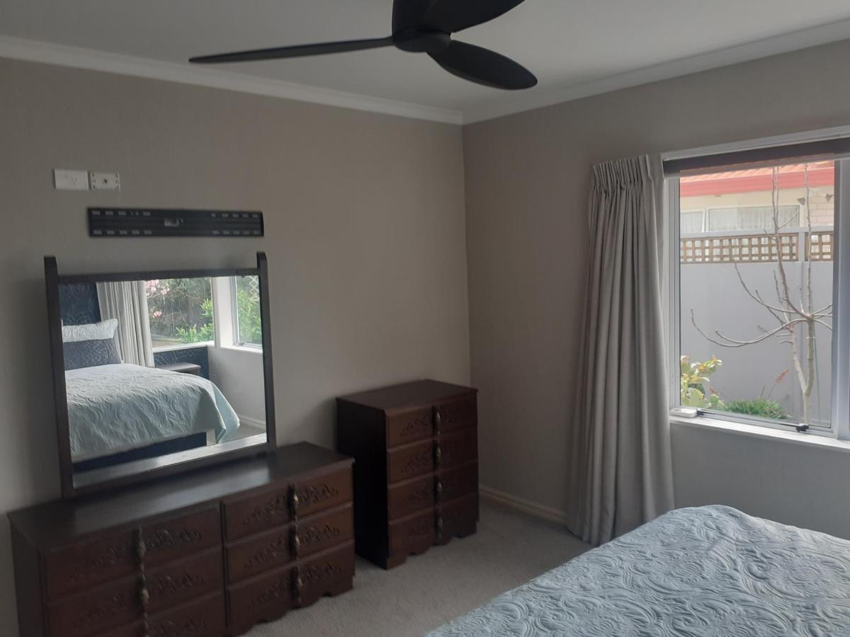 Pavilion Beachfront Apartments Mount Maunganui Ngoại thất bức ảnh